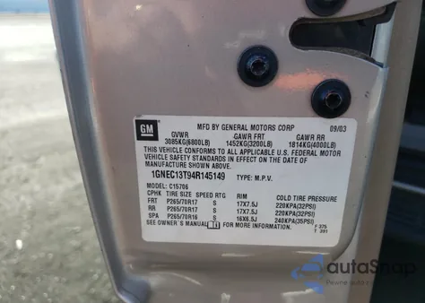 2004 Chevrolet Tahoe C1500 z USA, uszkodzony, nr VIN 145149